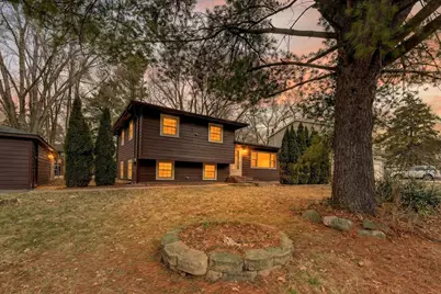 2810 Brentwood Lane, McHenry, IL 60050 - Photo 1