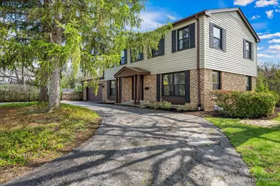315 Charal Lane, Highland Park, IL 60035 - Photo 1