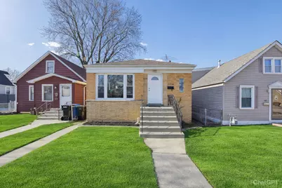 3334 N Oleander Avenue, Chicago, IL 60634 - Photo 1