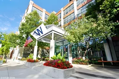 1800 W Roscoe Street #520, Chicago, IL 60657 - Photo 1