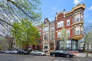 1657 W Huron St, Chicago, IL 60622 - Photo 1