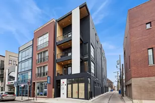 2115 N Damen Ave, Chicago, IL 60647 - Photo 1