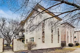 5729 W 63rd St, Chicago, IL 60638 - Photo 1