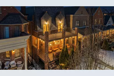 5038 N Ravenswood Avenue, Chicago, IL 60640 - Photo 1