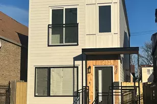 1048 N St Louis Ave, Chicago, IL 60651 - Photo 1