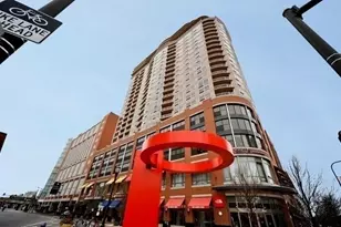 807 Davis St, Evanston, IL 60201 - Photo 1