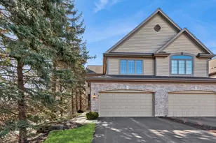 26W011 Klein Creek Dr, Winfield, IL 60190 - Photo 1