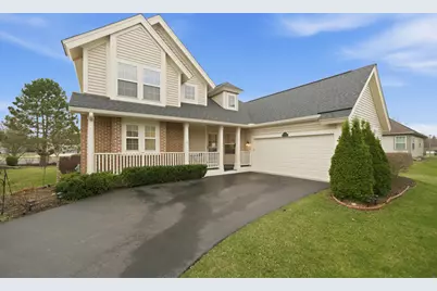 490 Beckett Crossing Drive, Mundelein, IL 60060 - Photo 1