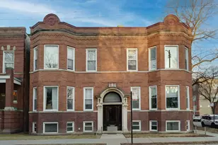 2701 N Sacramento Ave, Chicago, IL 60647 - Photo 1