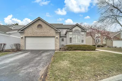 91 Manchester Drive, Buffalo Grove, IL 60089 - Photo 1