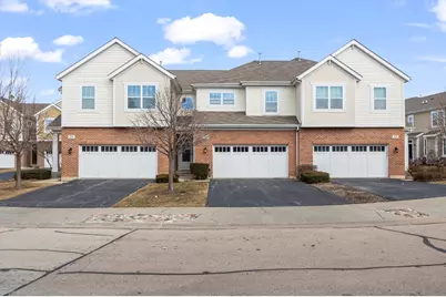 28 E Moseley Road, Palatine, IL 60074 - Photo 1