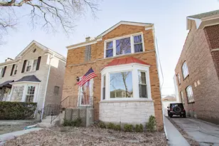 6159 N Moody Ave, Chicago, IL 60646 - Photo 1