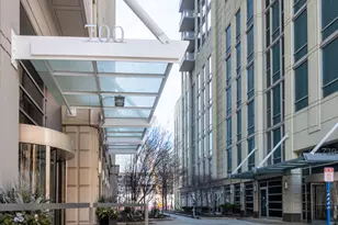 700 N Larrabee St, Chicago, IL 60654 - Photo 1