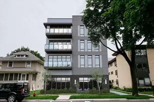 1125 Erie St, Oak Park, IL 60302 - Photo 1