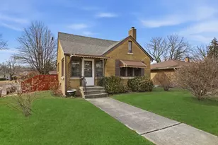 233 S Raynor Ave, Joliet, IL 60436 - Photo 1