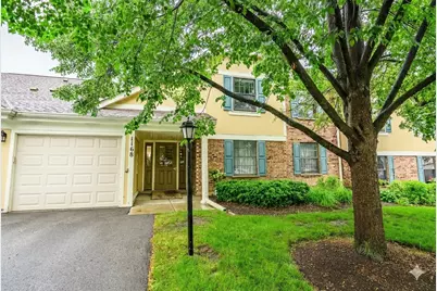 1168 Northbury Lane #B1, Wheeling, IL 60090 - Photo 1