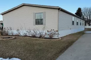 1262 Redbud Rd, Manteno, IL 60950 - Photo 1