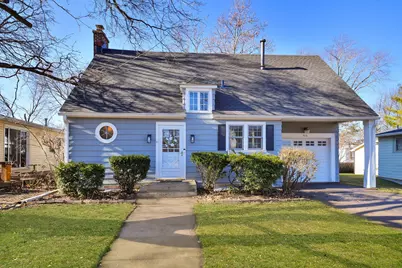513 S 13th Avenue, Saint Charles, IL 60174 - Photo 1