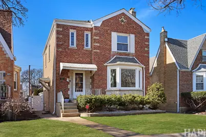 3248 N Newcastle Avenue, Chicago, IL 60634 - Photo 1