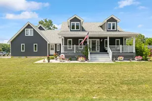 12351 W Warren Dr, Mokena, IL 60448 - Photo 1