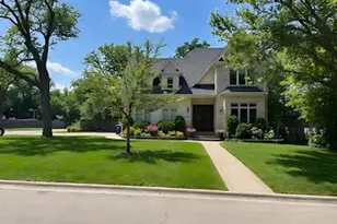 1420 Crowe Ave, Deerfield, IL 60015 - Photo 1