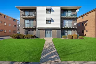 7242 W 86th St, Bridgeview, IL 60455 - Photo 1