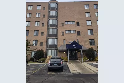 606 E Woodland Park Avenue #310, Chicago, IL 60616 - Photo 1