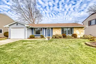 1154 Pegwood Dr, Elgin, IL 60120 - Photo 1