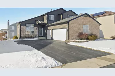 9038 Hillcrest Lane, Woodridge, IL 60517 - Photo 1