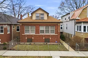 3411 N Springfield Ave, Chicago, IL 60618 - Photo 1