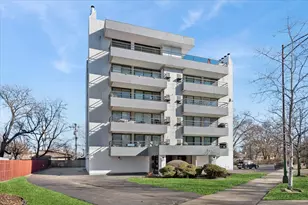 7131 N Caldwell Ave, Chicago, IL 60646 - Photo 1