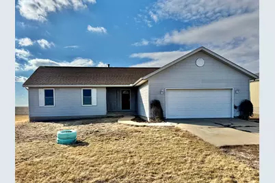 416 N Kathleen Street, Stanford, IL 61774 - Photo 1