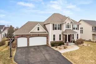 931 Patriot Pkwy, Elburn, IL 60119 - Photo 1