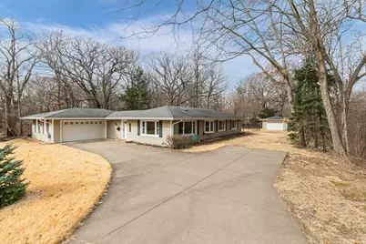 1700 46th Street, Moline, IL 61265 - Photo 1