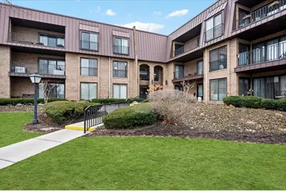 2 The Court Of Harborside Drive #104, Northbrook, IL 60062 - Photo 1