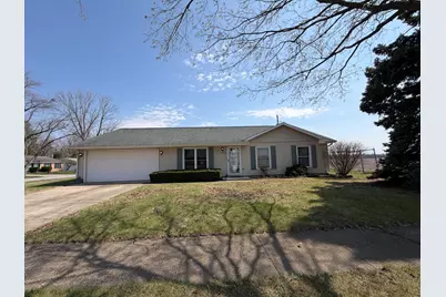 1002 Goldenview Drive, Champaign, IL 61821 - Photo 1