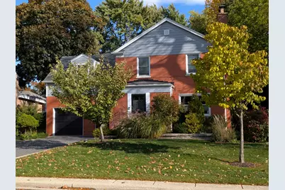 6831 N Kilpatrick Avenue, Lincolnwood, IL 60712 - Photo 1