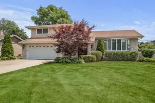 5627 N Prospect Ave, Norwood Park Township, IL 60631 - Photo 1