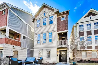 3942 N Kolmar Avenue, Chicago, IL 60641 - Photo 1