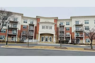 601 W Rand Road #301, Arlington Heights, IL 60004 - Photo 1