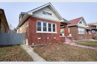 6430 N Maplewood Street, Chicago, IL 60645 - Photo 1