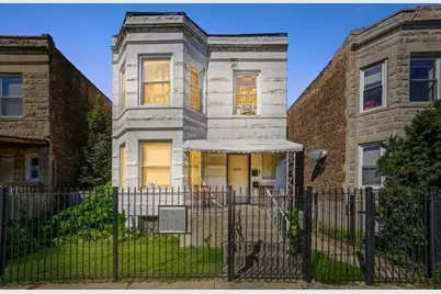 4033 W Crystal Street #3, Chicago, IL 60651 - Photo 1