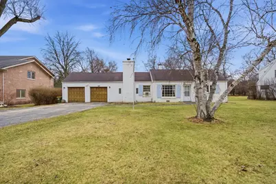13 W Kenilworth Avenue, Prospect Heights, IL 60070 - Photo 1