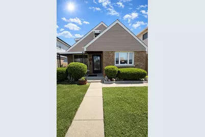 1531 N 24th Avenue, Melrose Park, IL 60160 - Photo 1