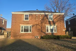 11233 S Ave M, Chicago, IL 60617 - Photo 1