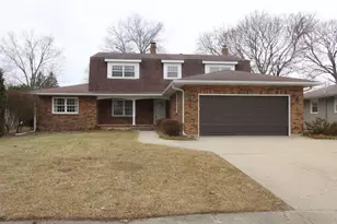 1200 Blakely St, Woodstock, IL 60098 - Photo 1