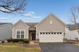 1104 Heathrow Ln, Aurora, IL 60502 - Photo 1