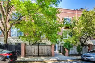 2520 W Bloomingdale Ave, Chicago, IL 60647 - Photo 1