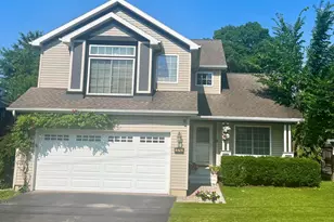 33762 N Oak St, Grayslake, IL 60030 - Photo 1