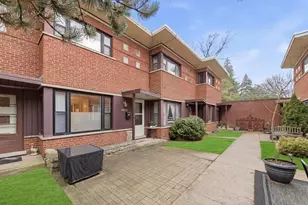 509 1/2 Ridge Rd, Wilmette, IL 60091 - Photo 1
